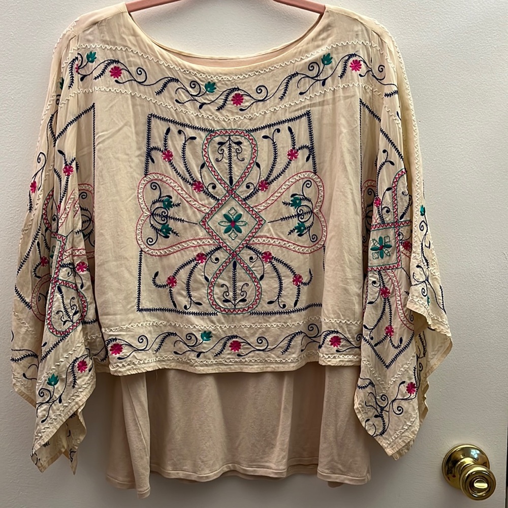 🪷Chico’s Top ***EUC***